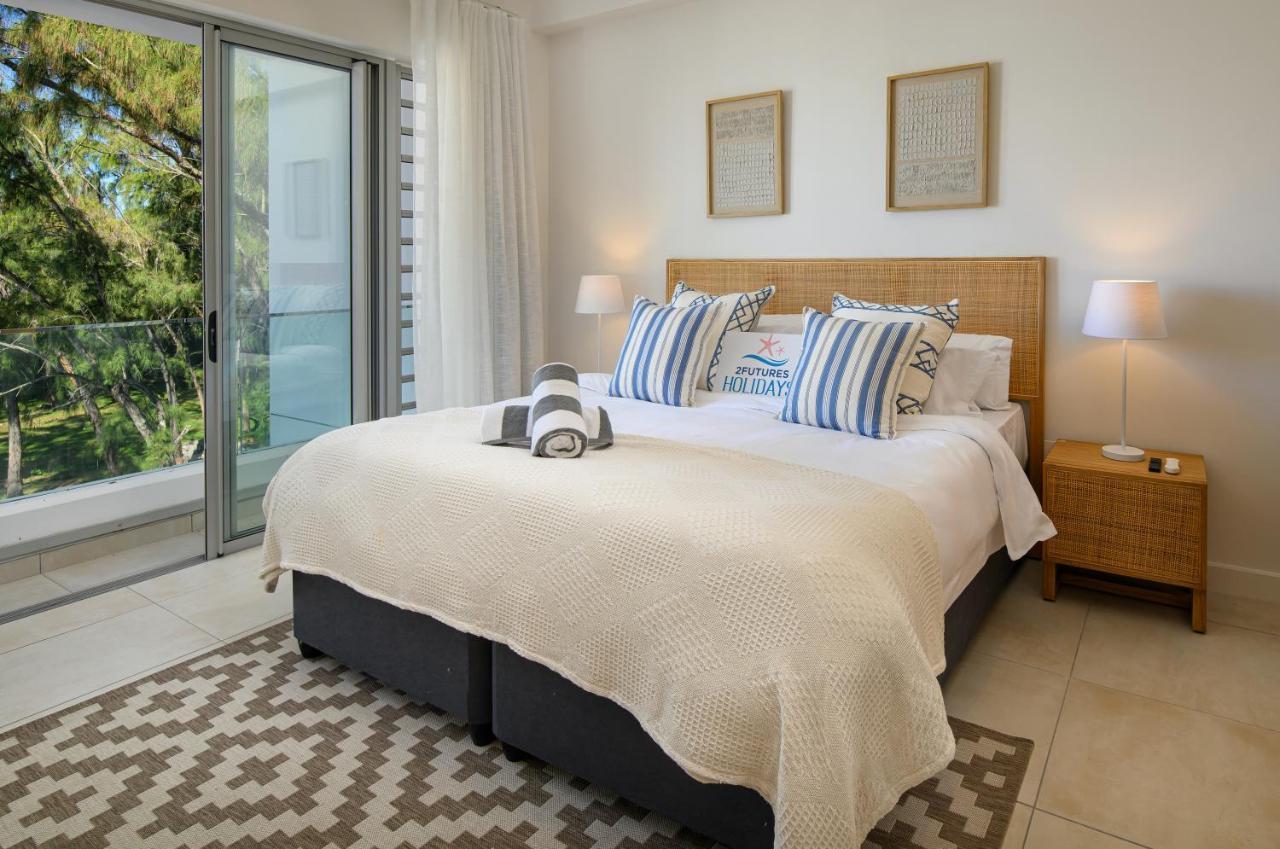 Apartamento Ocean Grand Gaube With Lov Exterior foto